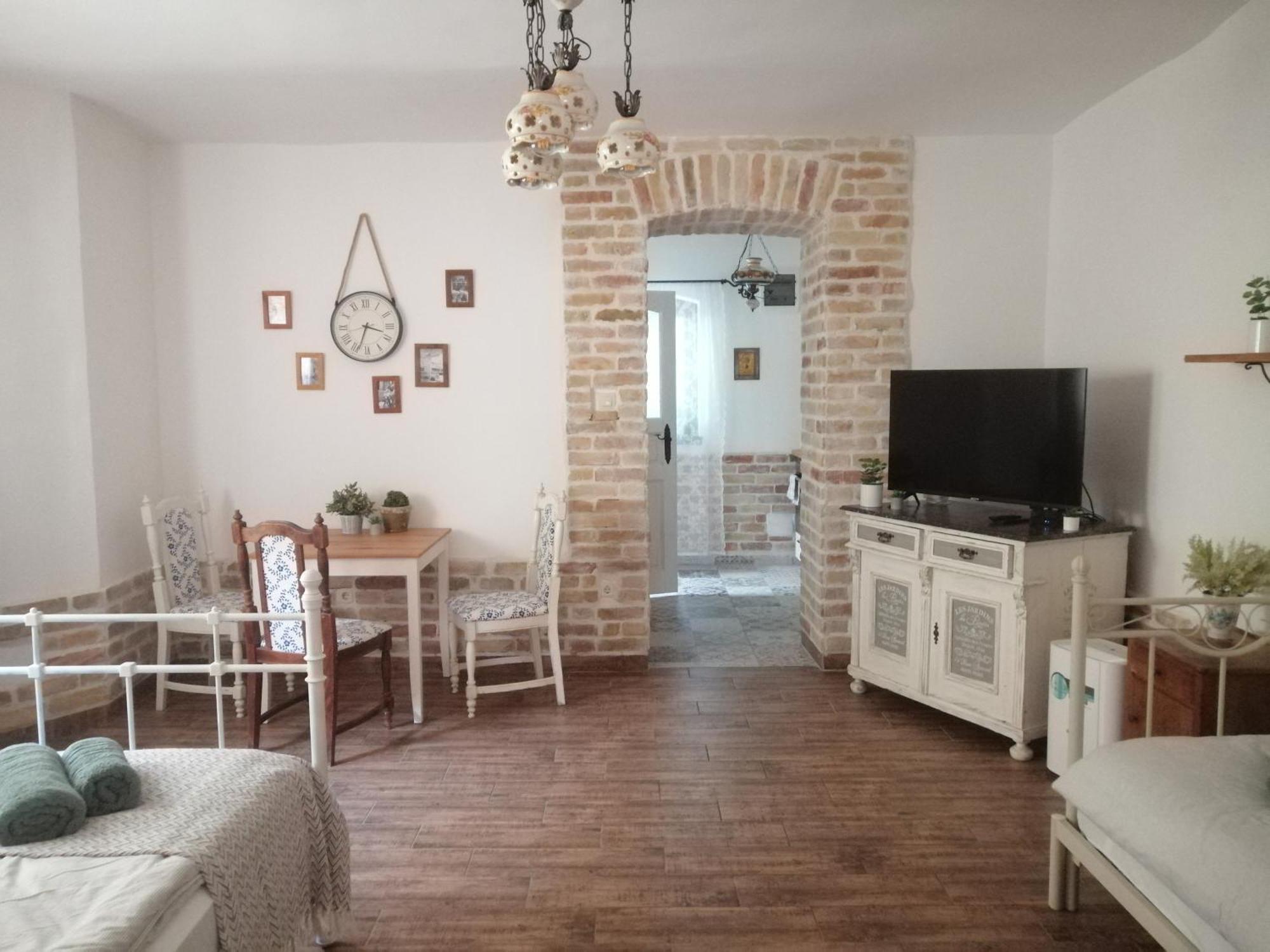 Kuria Apartman Budapest With Free Parking エクステリア 写真