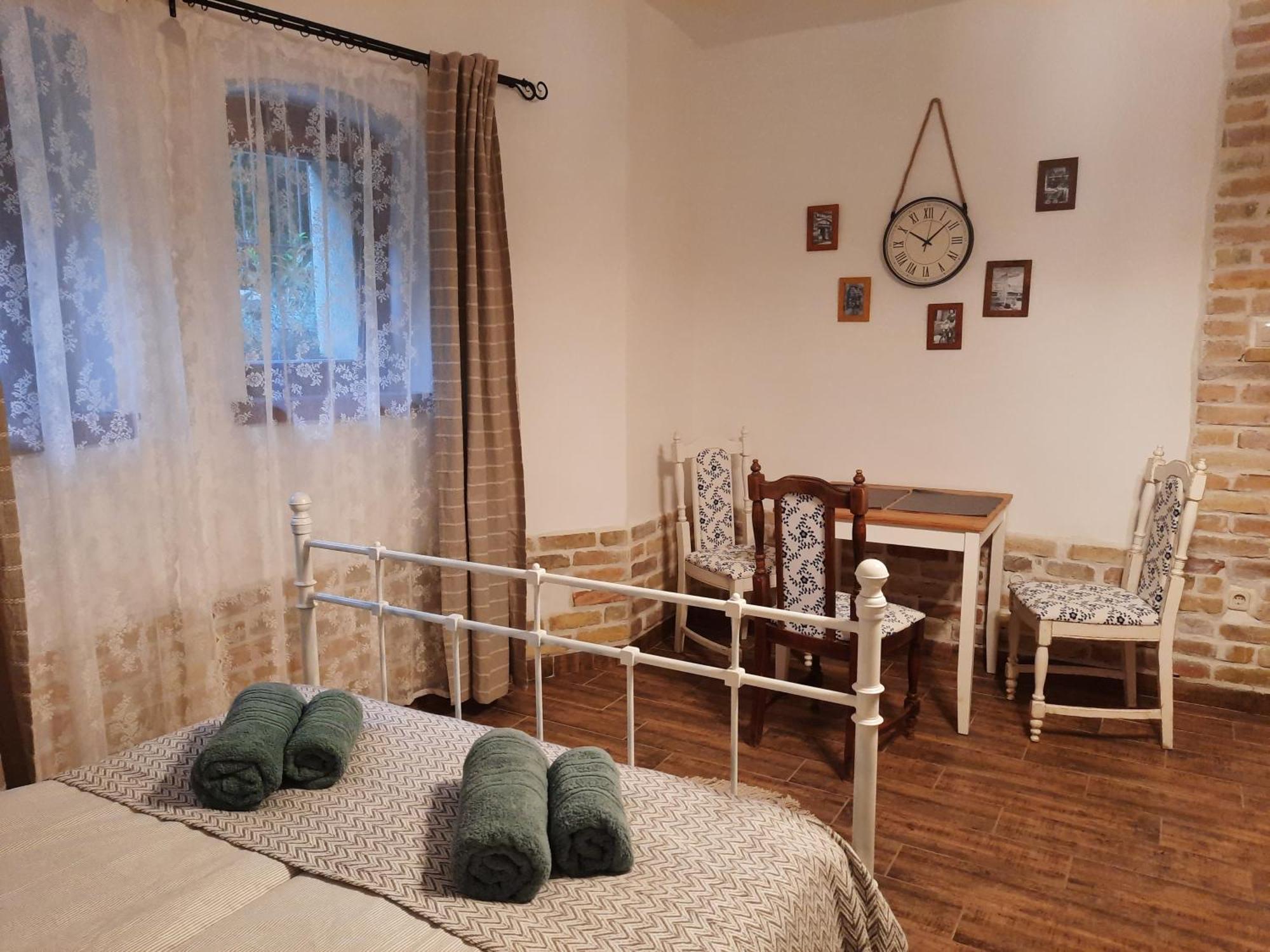 Kuria Apartman Budapest With Free Parking エクステリア 写真