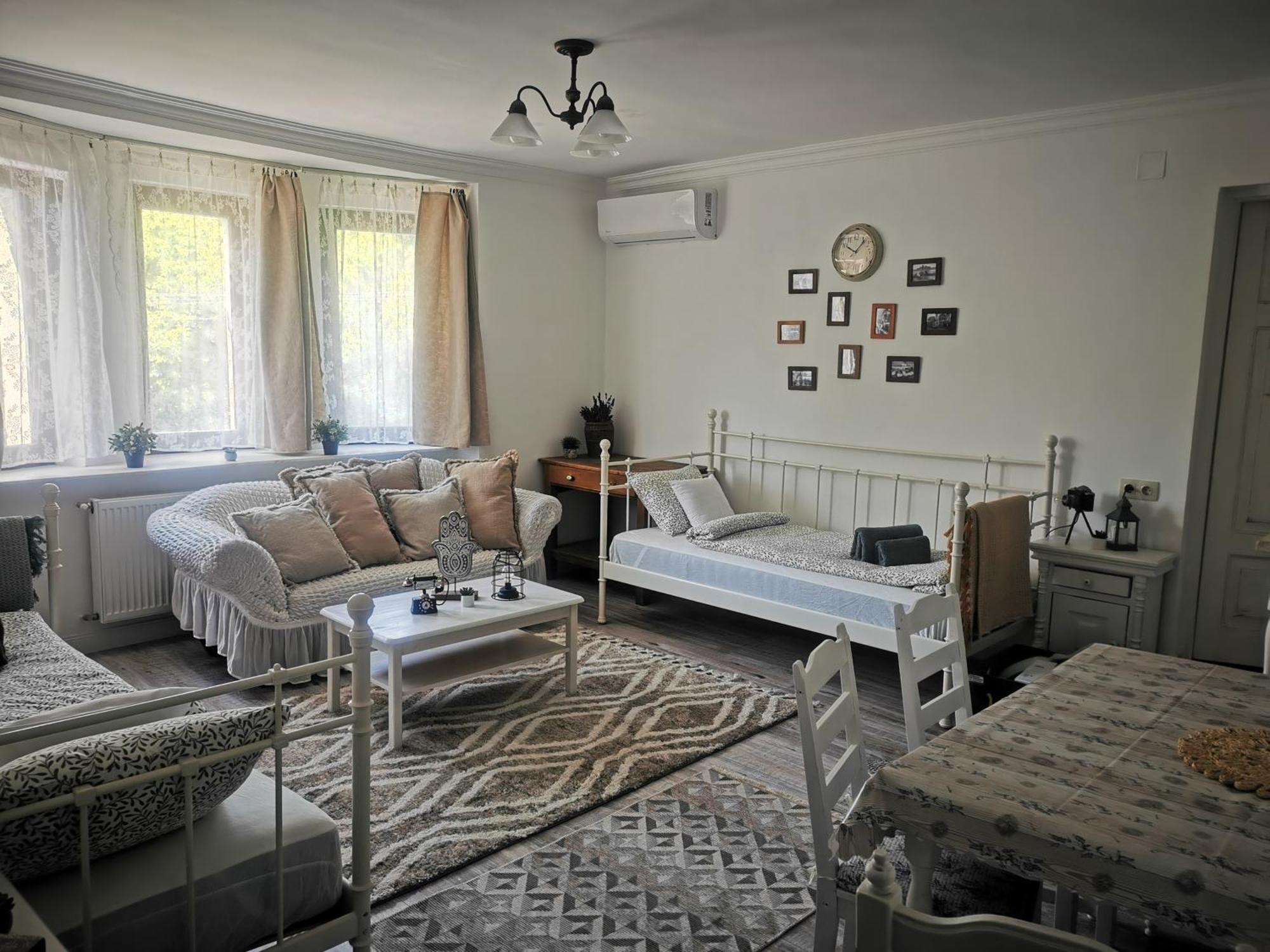 Kuria Apartman Budapest With Free Parking エクステリア 写真