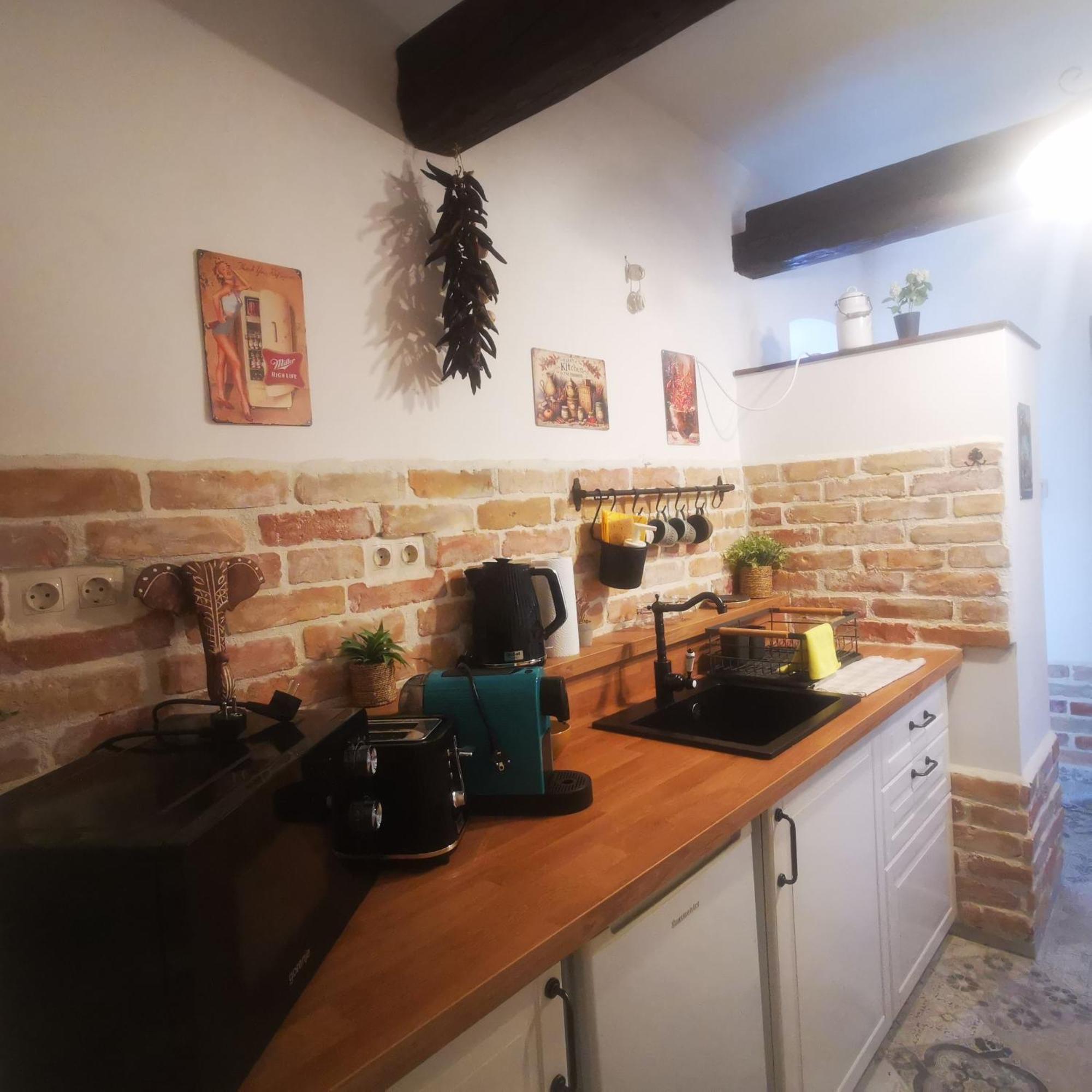 Kuria Apartman Budapest With Free Parking エクステリア 写真